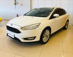 FORD FOCUS 2.0 SE FASTBACK 16V FLEX 4P POWERSHIFT FORD FOCUS 2.0 SE FASTBACK 16V FLEX 4P POWERSHIFT