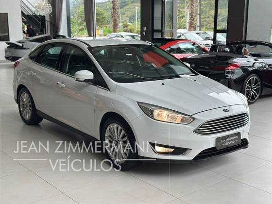 FORD FOCUS 2.0 TITANIUM PLUS SEDAN 16V FLEX 4P POWERSHIFT