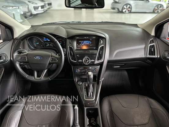 FORD-FOCUS-2.0 TITANIUM PLUS SEDAN 16V FLEX 4P POWERSHIFT FORD-FOCUS-2016