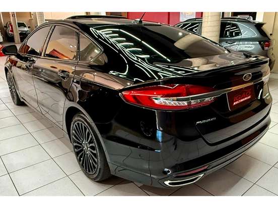 FORD-FUSION-2016