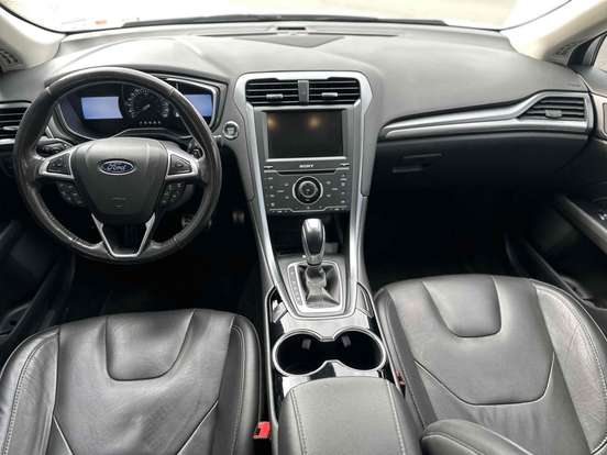 FORD-FUSION-2014