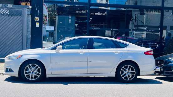 FORD-FUSION-2013