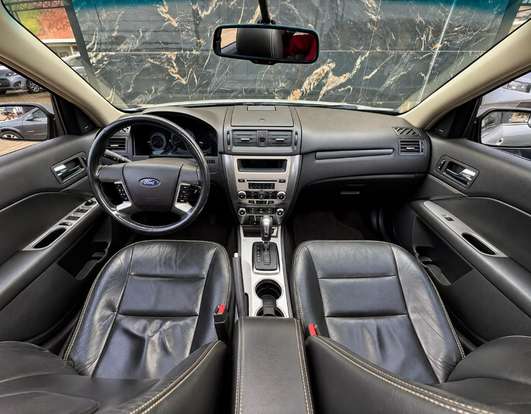 FORD-FUSION-2011