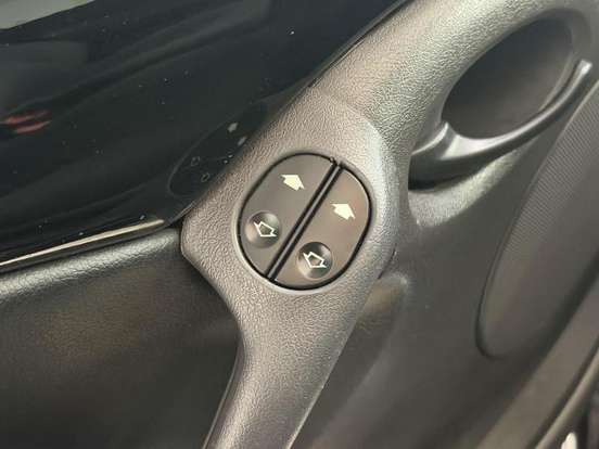 FORD-KA-2007