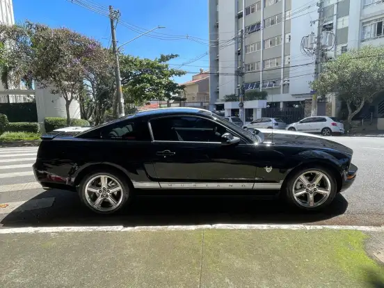FORD-MUSTANG-2008