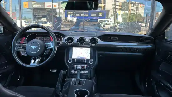 FORD-MUSTANG-2019