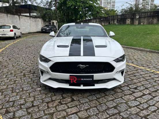 FORD-MUSTANG-2018
