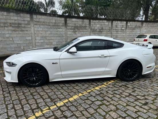 FORD-MUSTANG-2018
