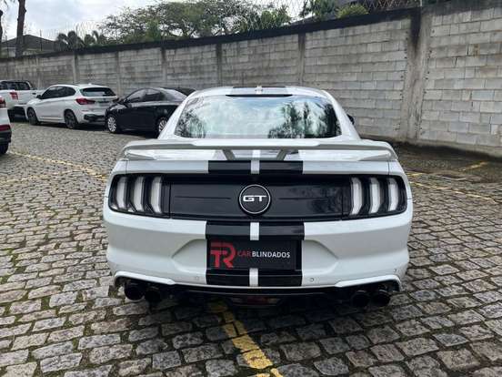 FORD-MUSTANG-2018