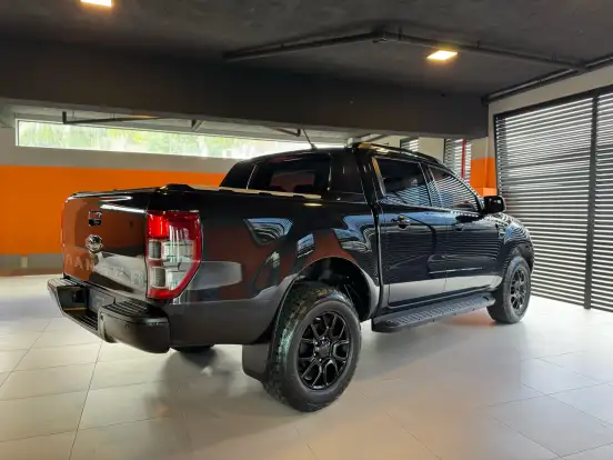 FORD-RANGER-2.2 BLACK 4X2 CD 16V DIESEL 4P AUTOMÁTICO FORD-RANGER-2021