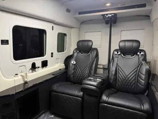 FORD-TRANSIT-2.0 ECOBLUE DIESEL MINIBUS 17+1 460E AUTOMÁTICO FORD-TRANSIT-2024