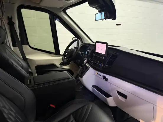 FORD-TRANSIT-2024