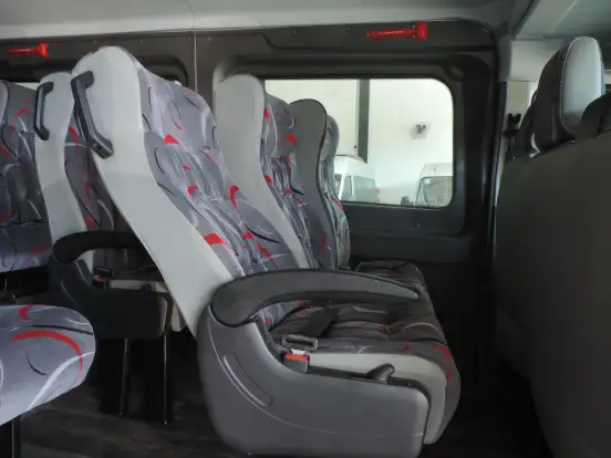 FORD-TRANSIT-2.0 ECOBLUE DIESEL VIDRADA L3H2 MANUAL FORD-TRANSIT-2025