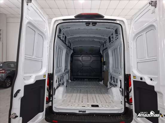 FORD-TRANSIT-2024