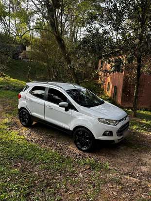 FORD-ECOSPORT-2013