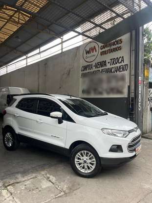 FORD-ECOSPORT-2016