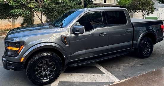 FORD-F-150-2025