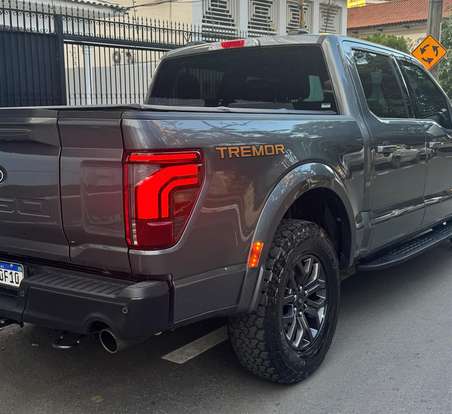 FORD-F-150-2025