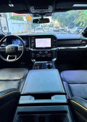 FORD-F-150-2025