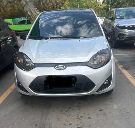 FORD-FIESTA-2013