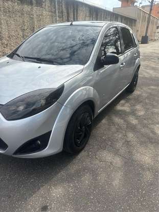 FORD-FIESTA-2013