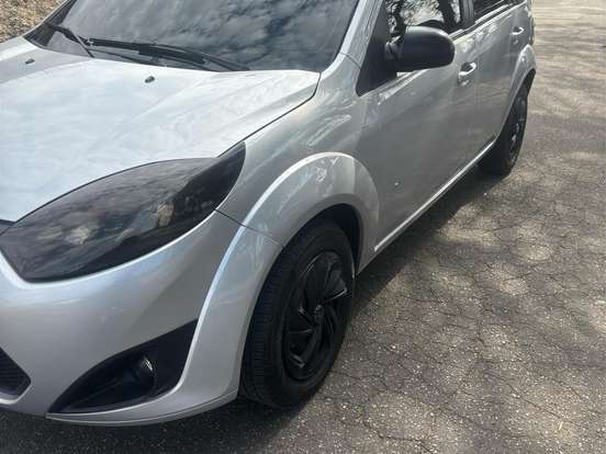 FORD-FIESTA-1.0 ROCAM SE 8V FLEX 4P MANUAL FORD-FIESTA-2013