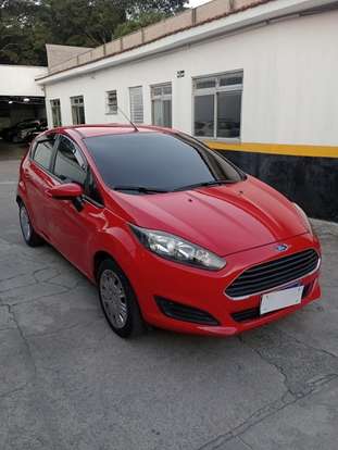 FORD-FIESTA-2013
