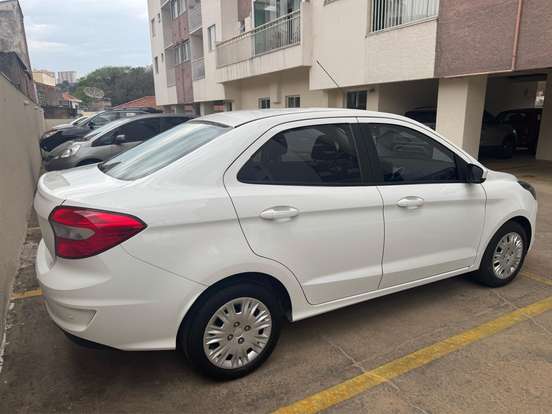 FORD-KA-1.5 TI-VCT FLEX SE PLUS SEDAN AUTOMÁTICO FORD-KA-2020