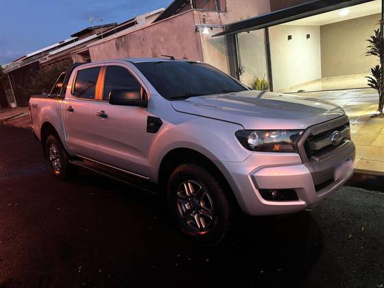 FORD RANGER 2.2 XLS 4X4 CD 16V DIESEL 4P AUTOMÁTICO