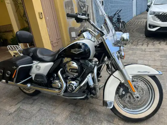 HARLEY-DAVIDSON-ROAD KING CLASSIC HARLEY-DAVIDSON-ROAD KING CLASSIC-2014
