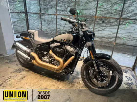 HARLEY-DAVIDSON SOFTAIL FAT BOB 114 