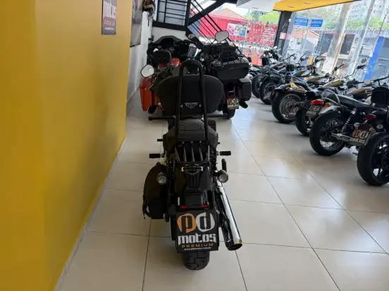 HARLEY-DAVIDSON-STREET BOB HARLEY-DAVIDSON-STREET BOB-2025