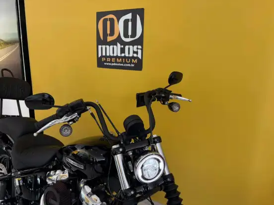HARLEY-DAVIDSON-STREET BOB-2025