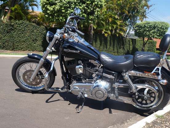 HARLEY-DAVIDSON-DYNA SUPER GLIDE CUSTOM HARLEY-DAVIDSON-DYNA SUPER GLIDE CUSTOM-2011