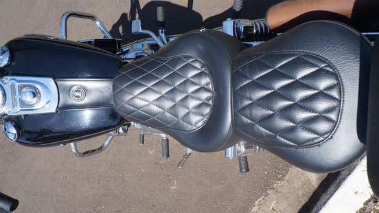 HARLEY-DAVIDSON-DYNA SUPER GLIDE CUSTOM-2011