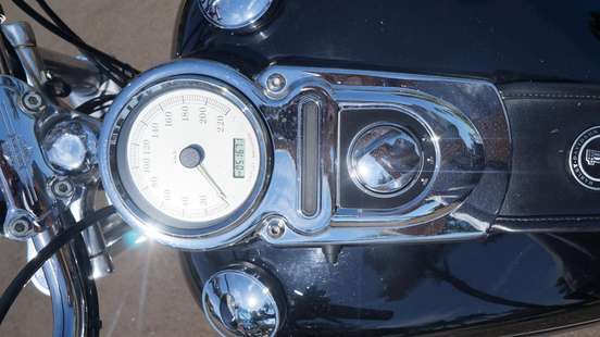 HARLEY-DAVIDSON-DYNA SUPER GLIDE CUSTOM-2011