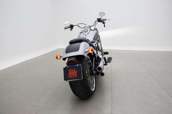 HARLEY-DAVIDSON-SOFTAIL FAT BOB 114-2019
