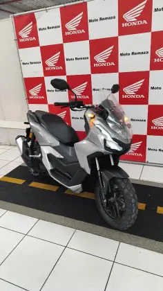 HONDA ADV 
