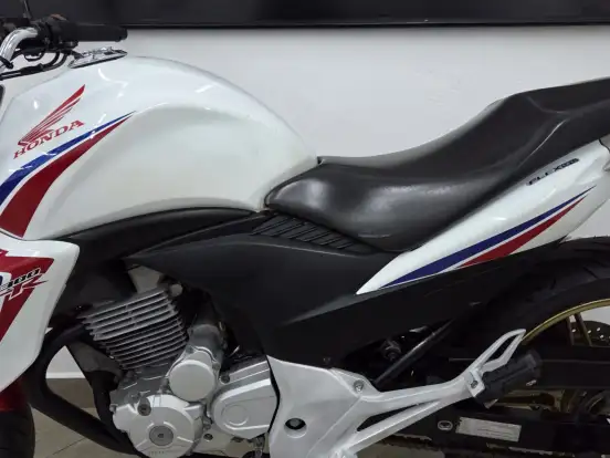 HONDA-CB 300R HONDA-CB 300R-2015
