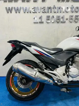 HONDA-CB 300R-2015