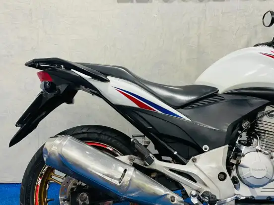 HONDA-CB 300R HONDA-CB 300R-2015