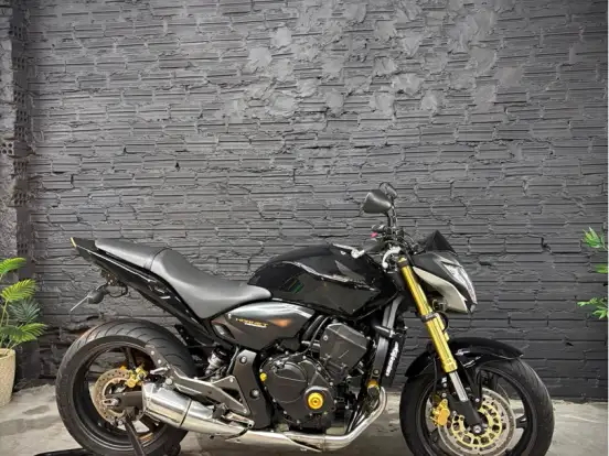 HONDA-CB 600F HORNET HONDA-CB 600F HORNET-2014