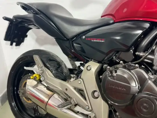 HONDA-CB 600F HORNET HONDA-CB 600F HORNET-2010