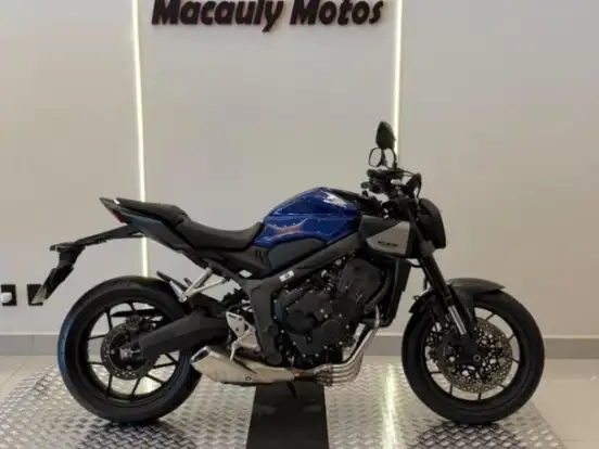 HONDA-CB 650R E-CLUTCH HONDA-CB 650R E-CLUTCH-2026