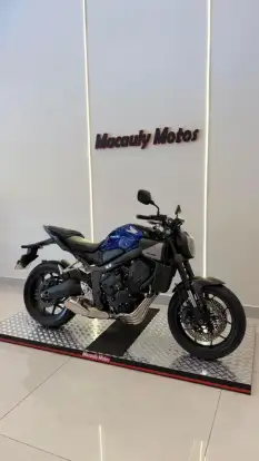 HONDA-CB 650R E-CLUTCH-2026