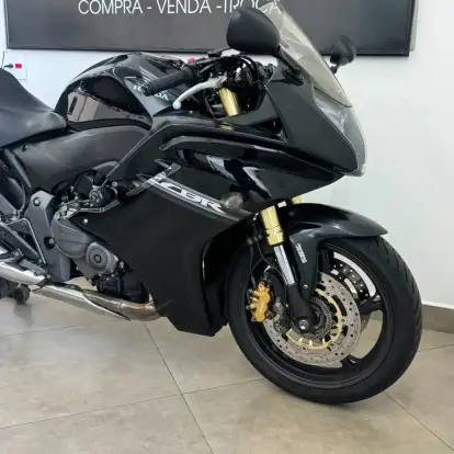 HONDA-CBR 600F HONDA-CBR 600F-2012
