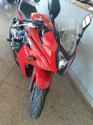 HONDA-CBR 650F-2014