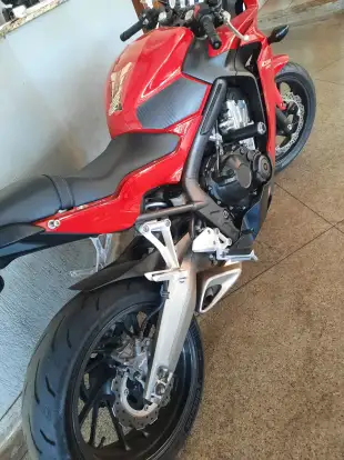 HONDA-CBR 650F-2014