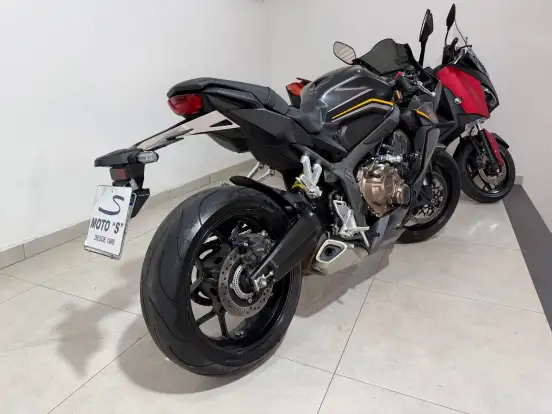 HONDA-CBR 650R ABS HONDA-CBR 650R ABS-2022