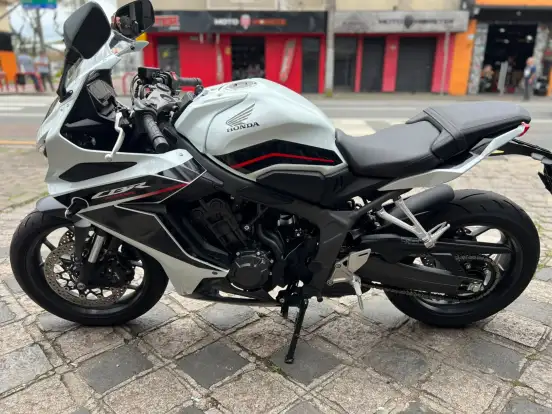 HONDA-CBR 650R ABS-2024